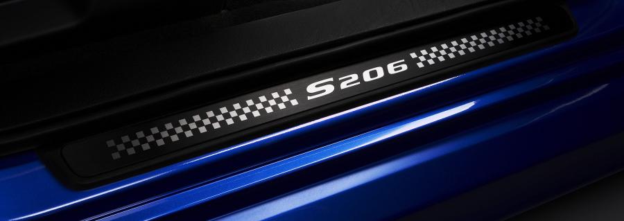  Subaru Impreza WRX STi S206 2012 года  (фото 21 из 39)